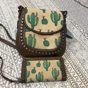 Set of cactus purse and wallet/wristlet from Mexico
